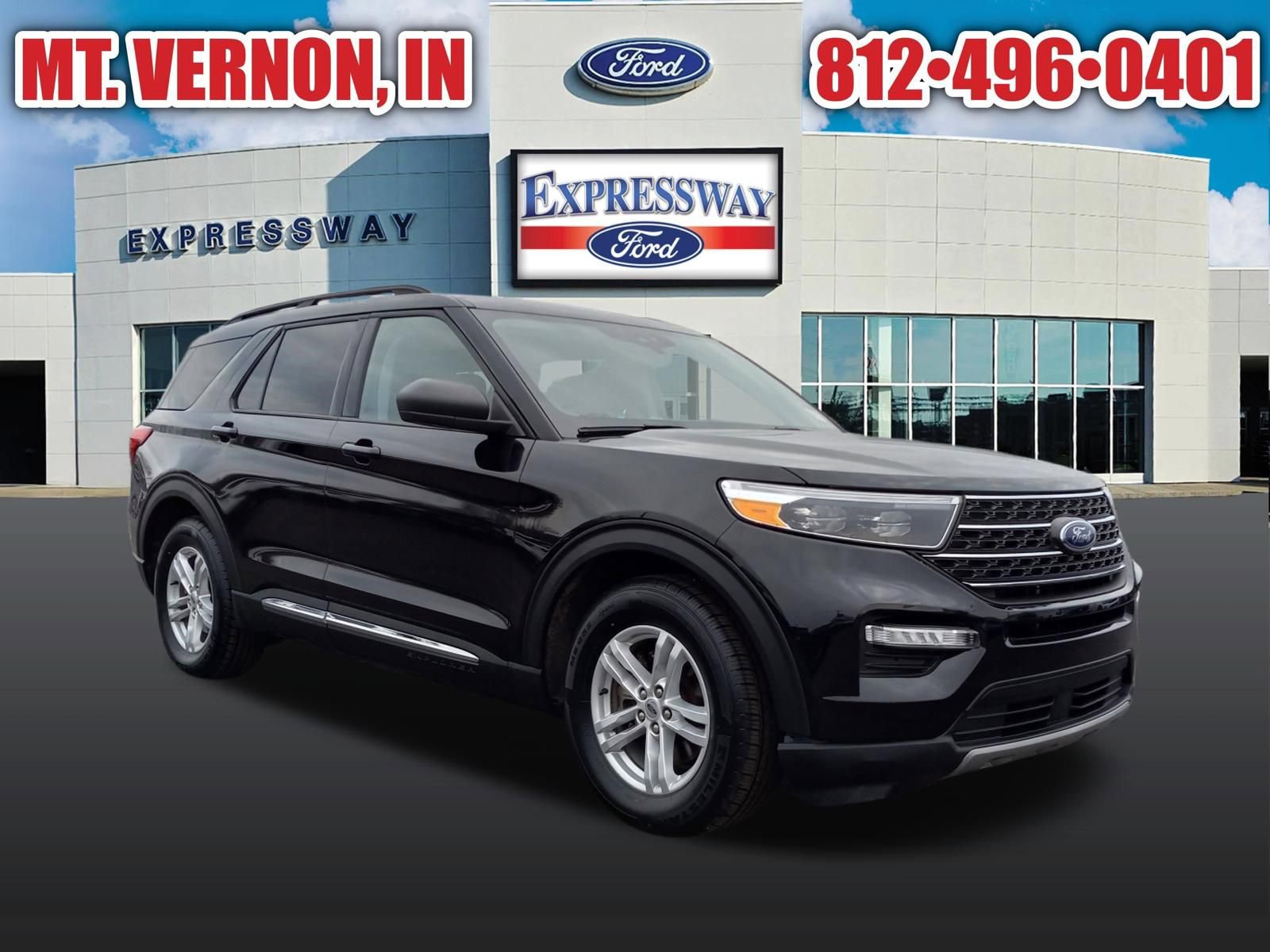 Used 2024 Ford Explorer XLT w/ Equipment Group 202A RWD image 5