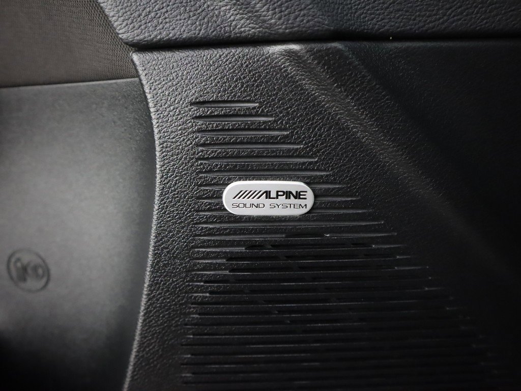 Used 2023 Dodge Challenger R/T w/ Blacktop Package image 39