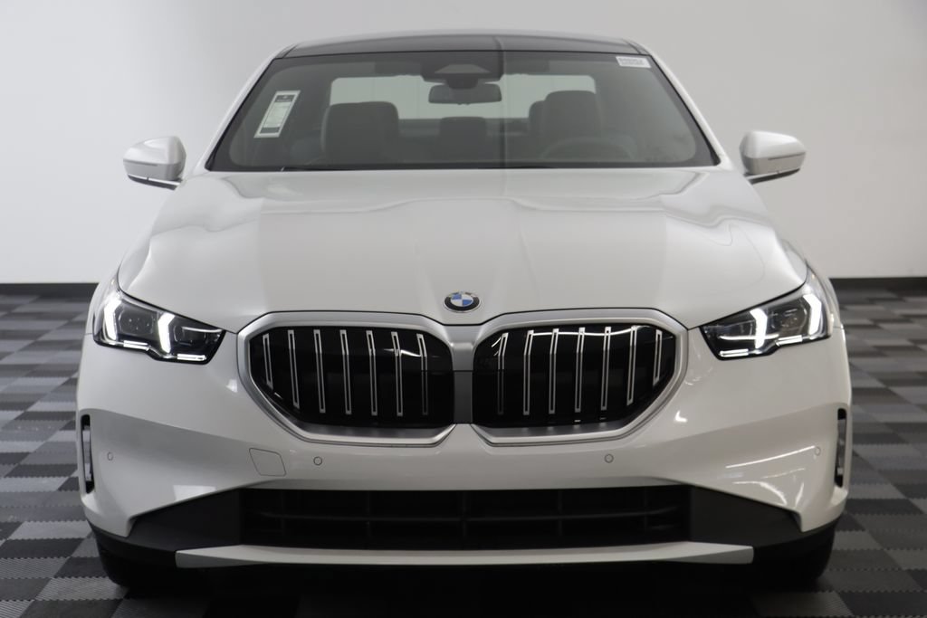 New 2026 BMW 530i xDrive w/ Executive Package AWD/4WD image 23