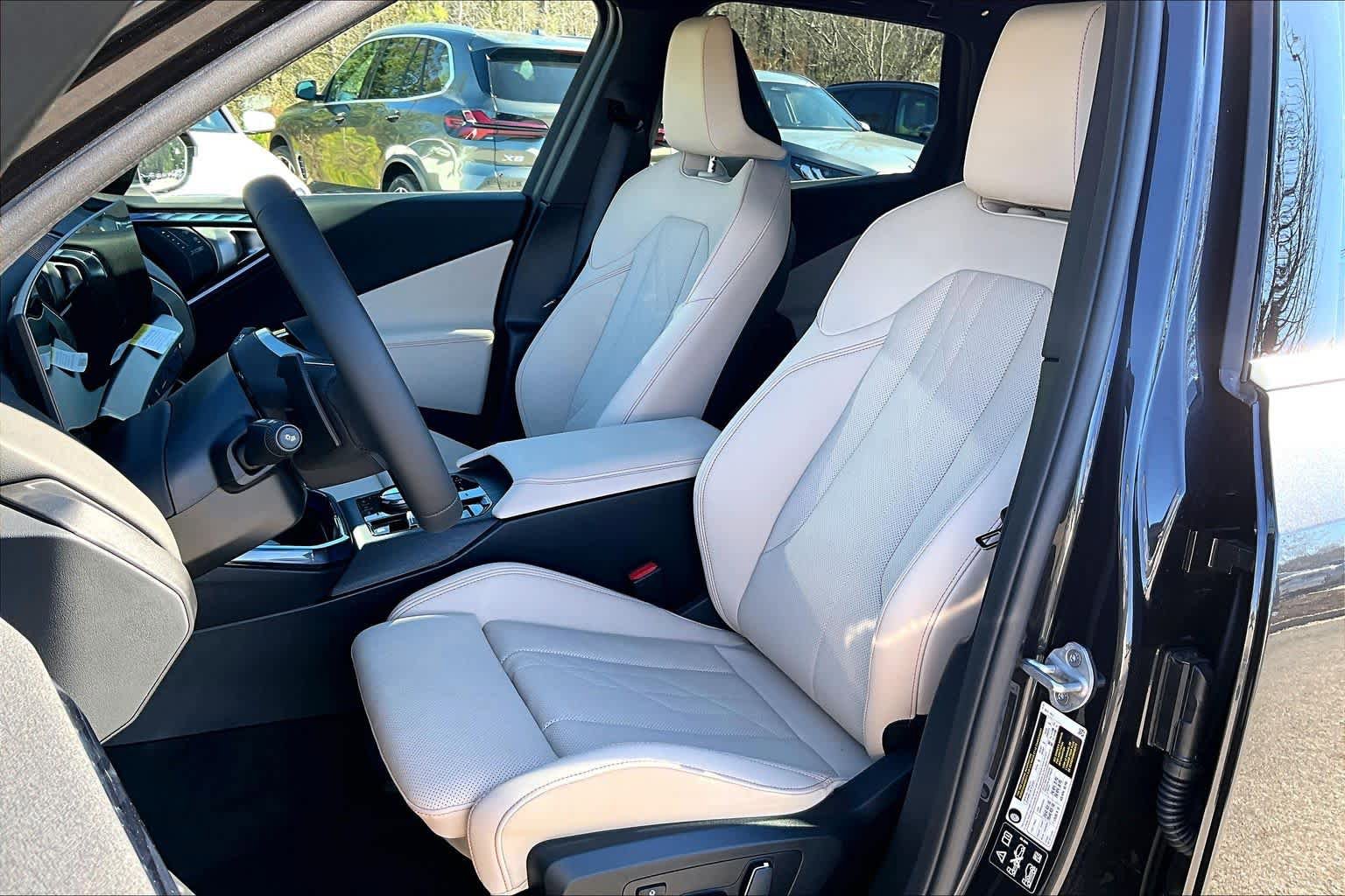 New 2026 BMW X3 xDrive30 w/ Premium Package AWD/4WD image 7