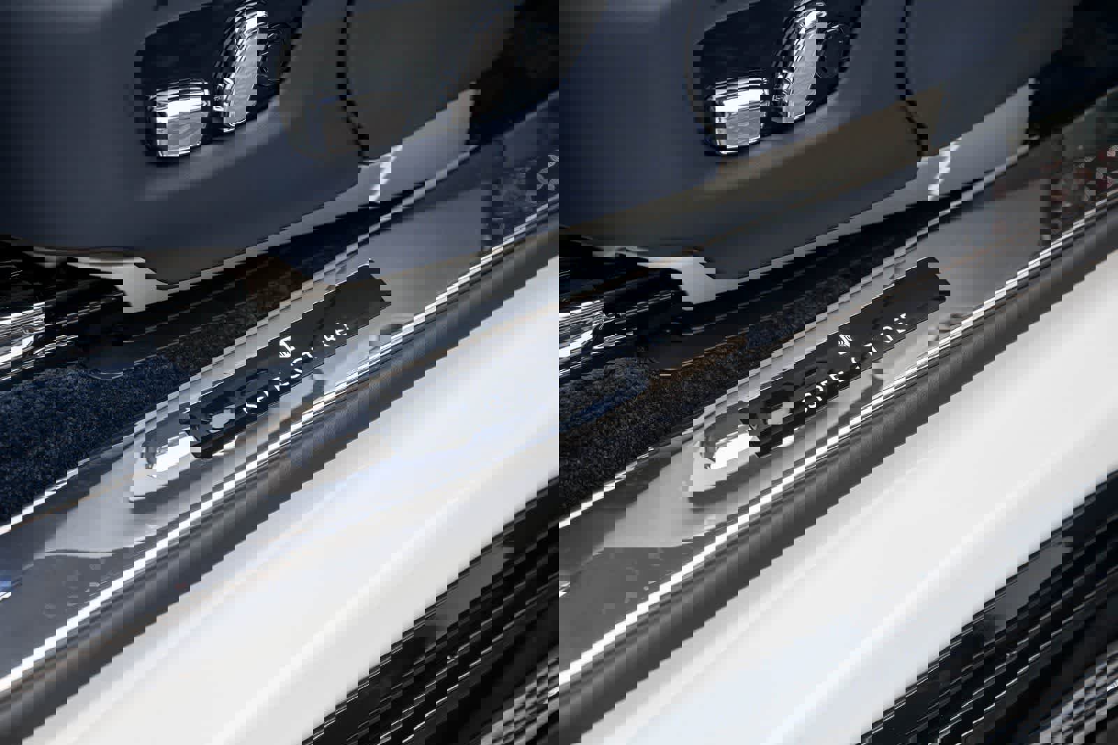 New 2026 Rolls-Royce Spectre image 9