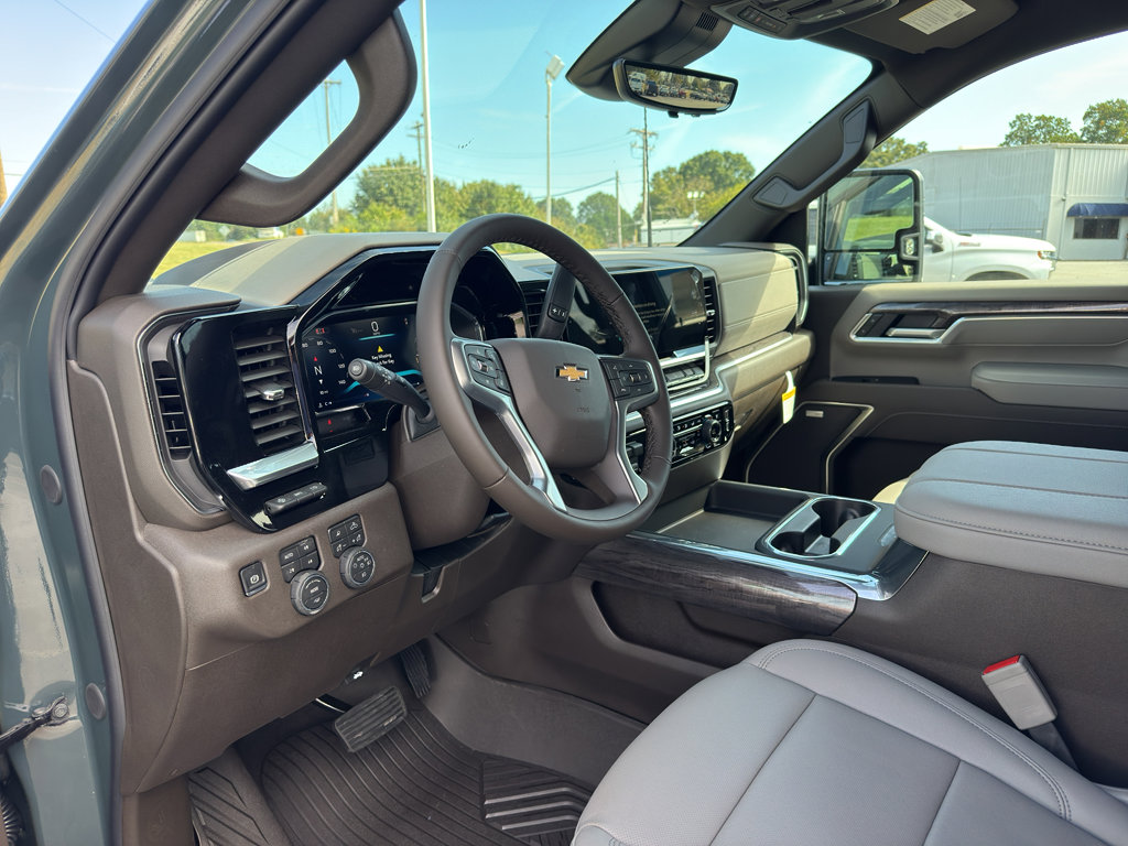 New 2026 Chevrolet Silverado 2500 LTZ w/ LTZ Convenience Package image 15