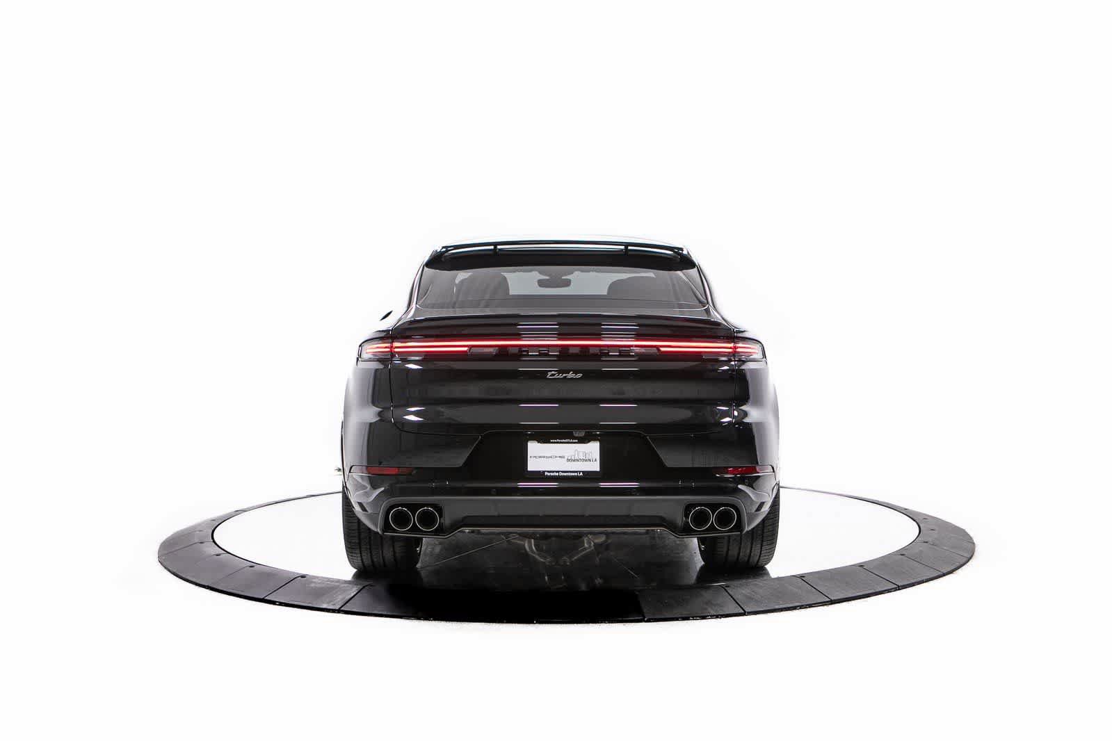 New 2026 Porsche Cayenne Turbo AWD/4WD image 6