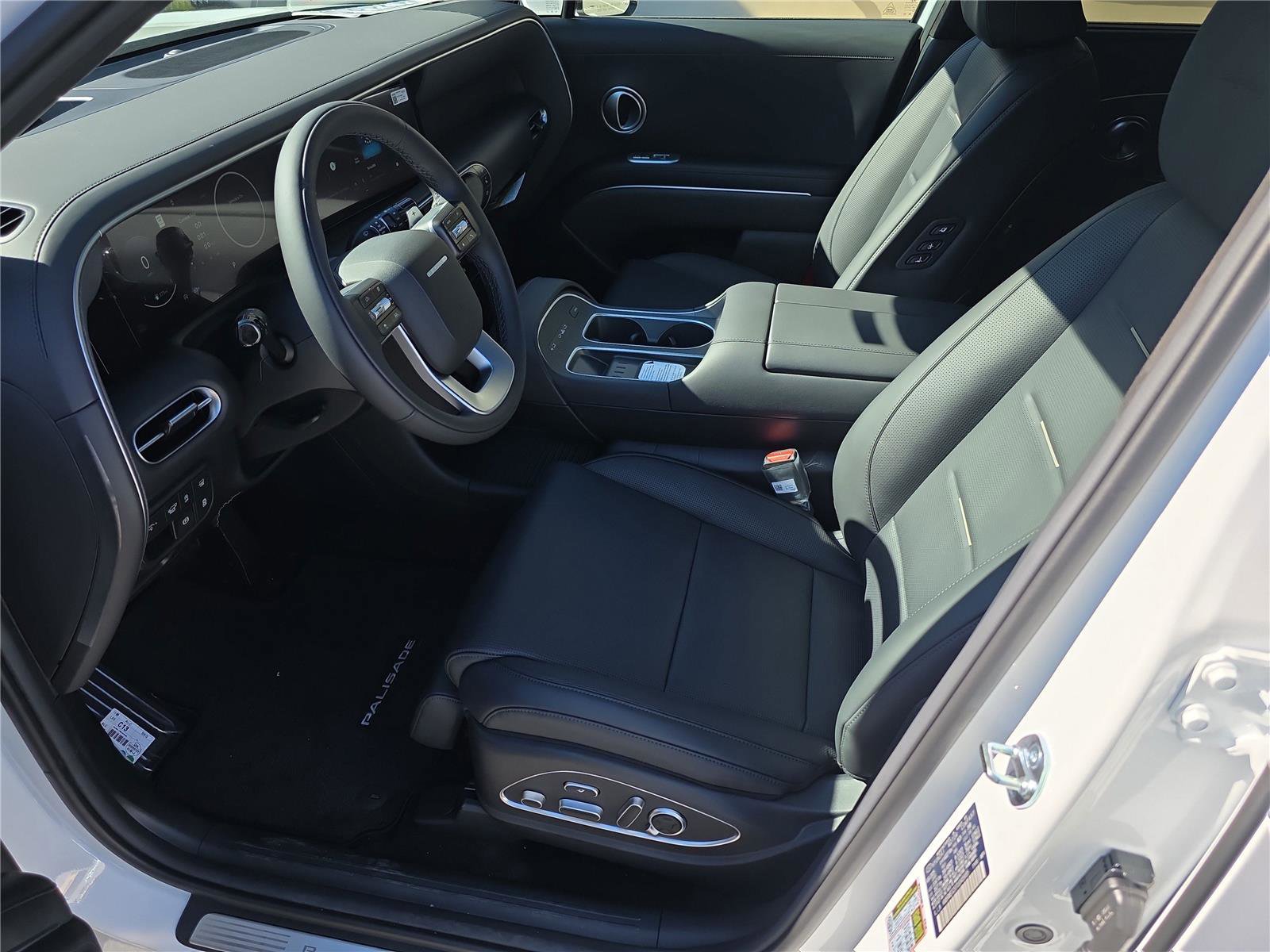 New 2026 Hyundai Palisade Calligraphy image 3