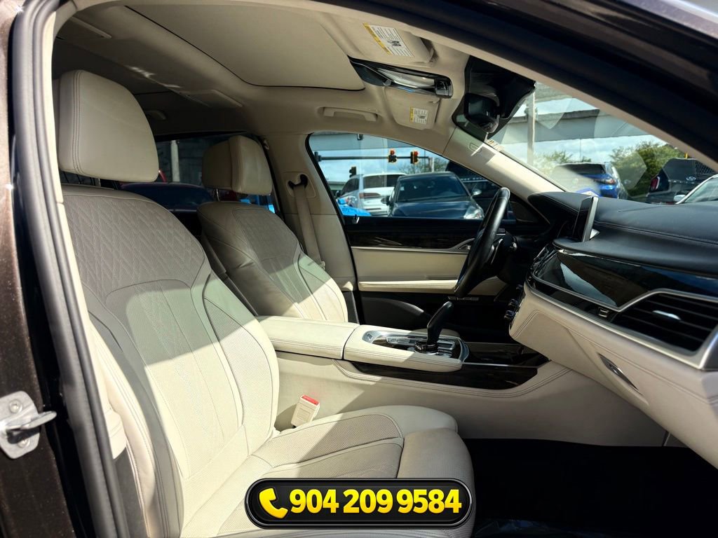 Used 2017 BMW 740i RWD image 35