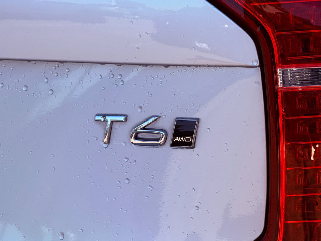 Used 2020 Volvo XC90 T6 Momentum w/ Protection Package Premier AWD/4WD image 20