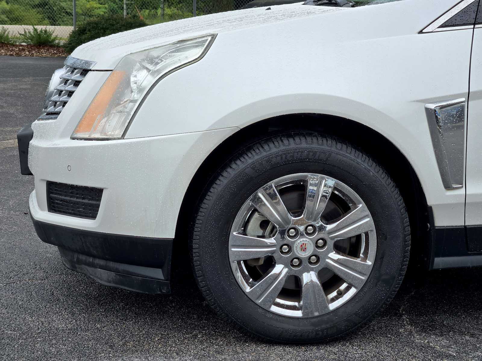 Used 2016 Cadillac SRX Luxury w/ Driver Awareness Package AWD/4WD image 8