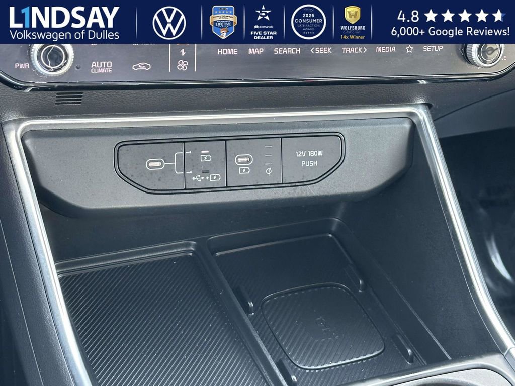 Used 2025 Kia Carnival SX image 19