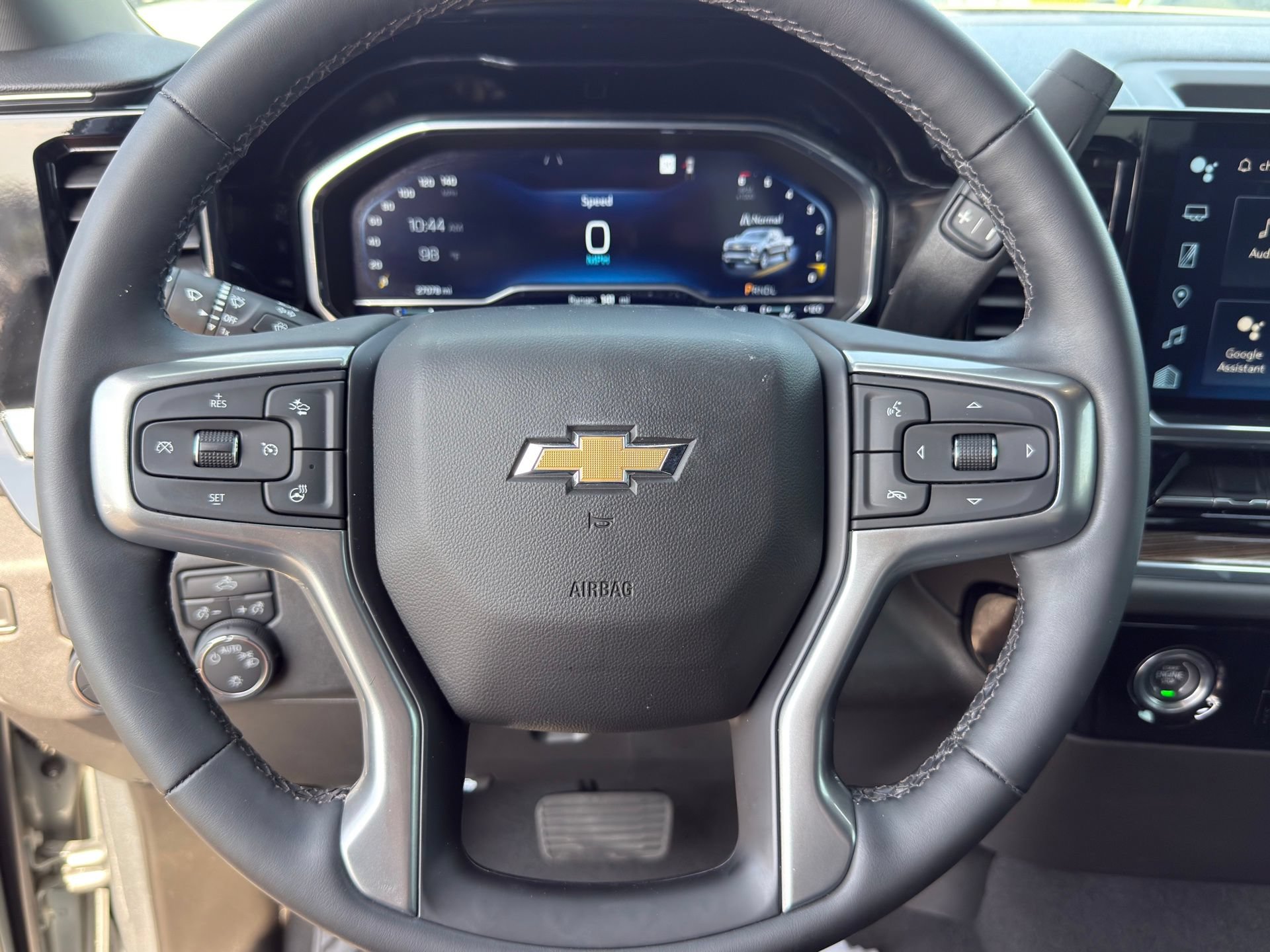 Used 2024 Chevrolet Silverado 1500 LT RWD image 18