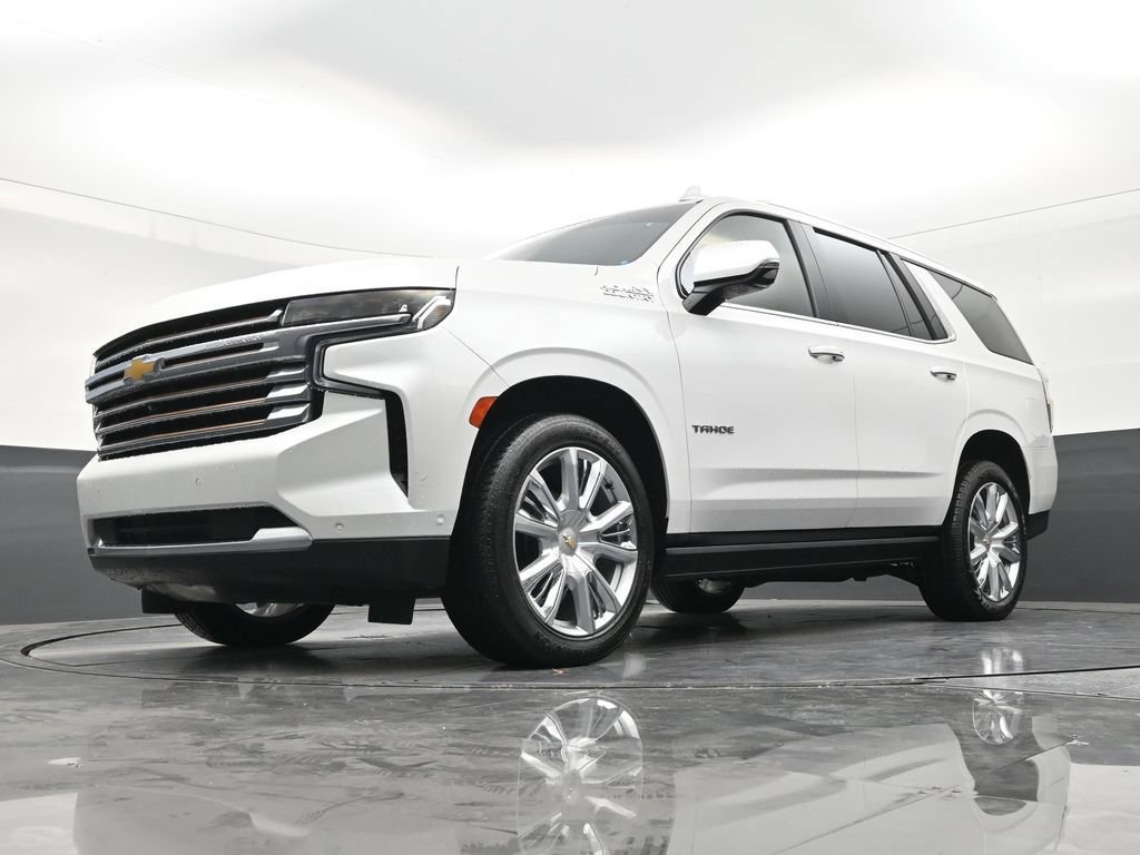 Used 2023 Chevrolet Tahoe High Country w/ Advanced Technology Package RWD image 20