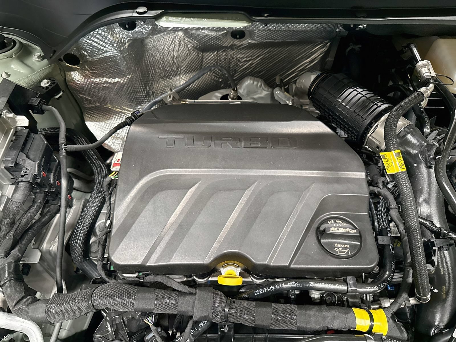 New 2026 Chevrolet Trax ACTIV w/ Sunroof Package FWD image 33