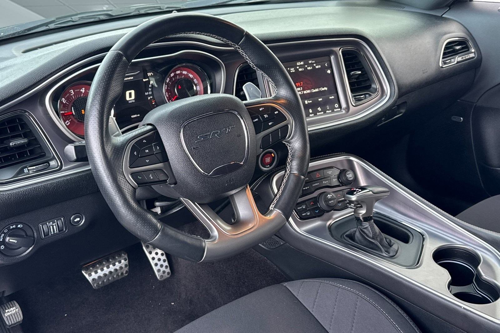Used 2019 Dodge Challenger SRT Hellcat image 26