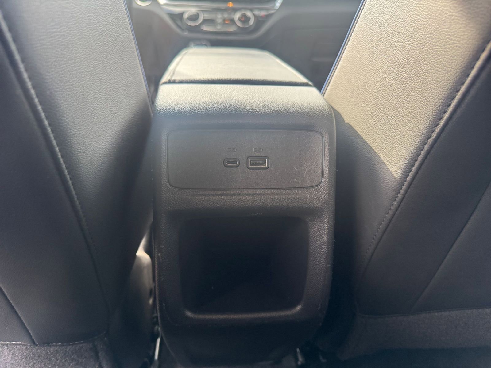 Used 2025 Buick Envista Sport Touring image 23