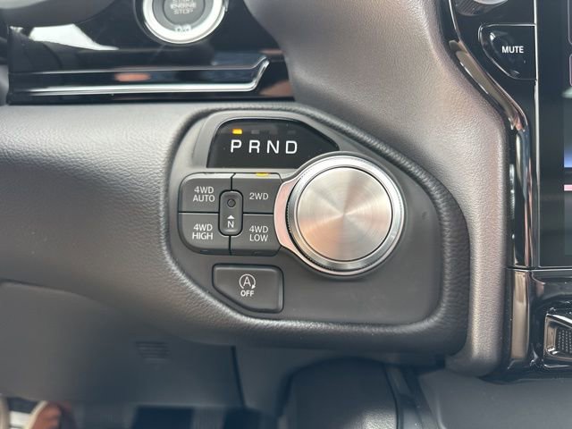 New 2026 RAM 1500 Laramie AWD/4WD image 22