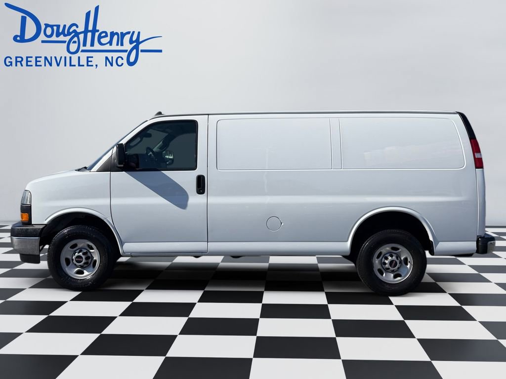 Used 2020 GMC Savana 2500 w/ Chrome Appearance Package image 2