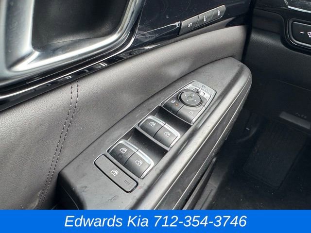 Used 2025 Kia Carnival SX Prestige image 23