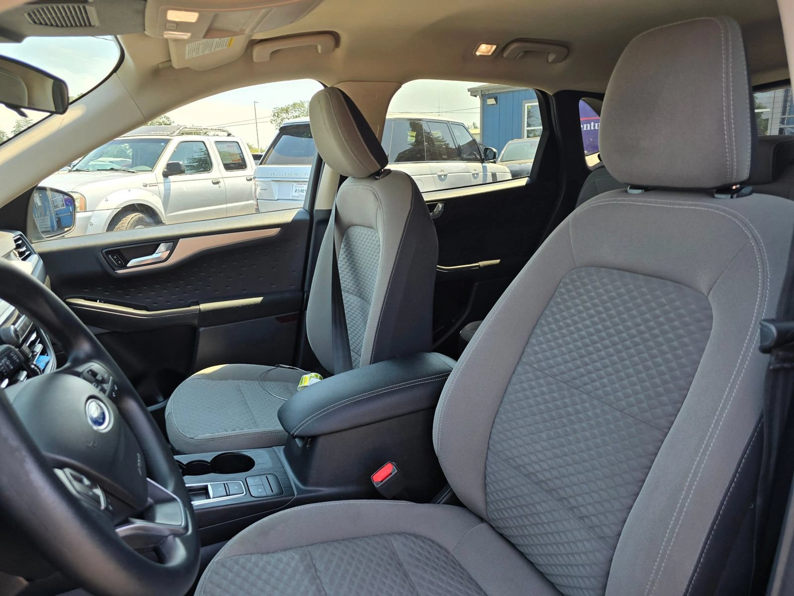 Used 2020 Ford Escape SE FWD image 21