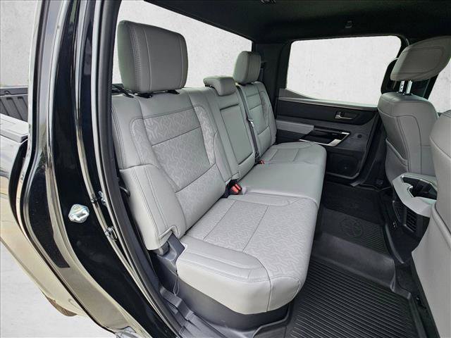 Used 2025 Toyota Tundra Limited AWD/4WD image 20