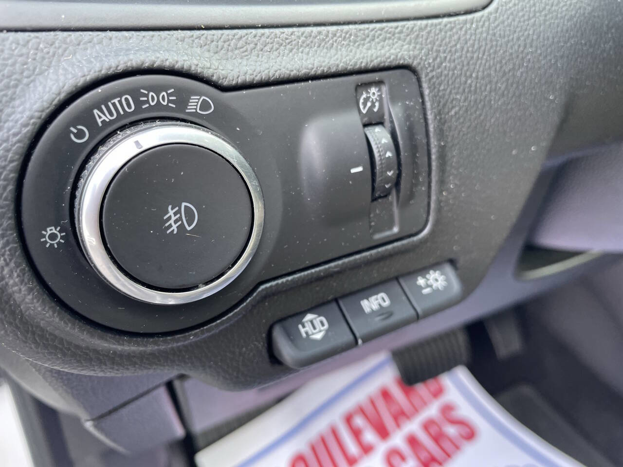 Used 2017 Buick Envision Premium w/ Driver Confidence Package AWD/4WD image 18