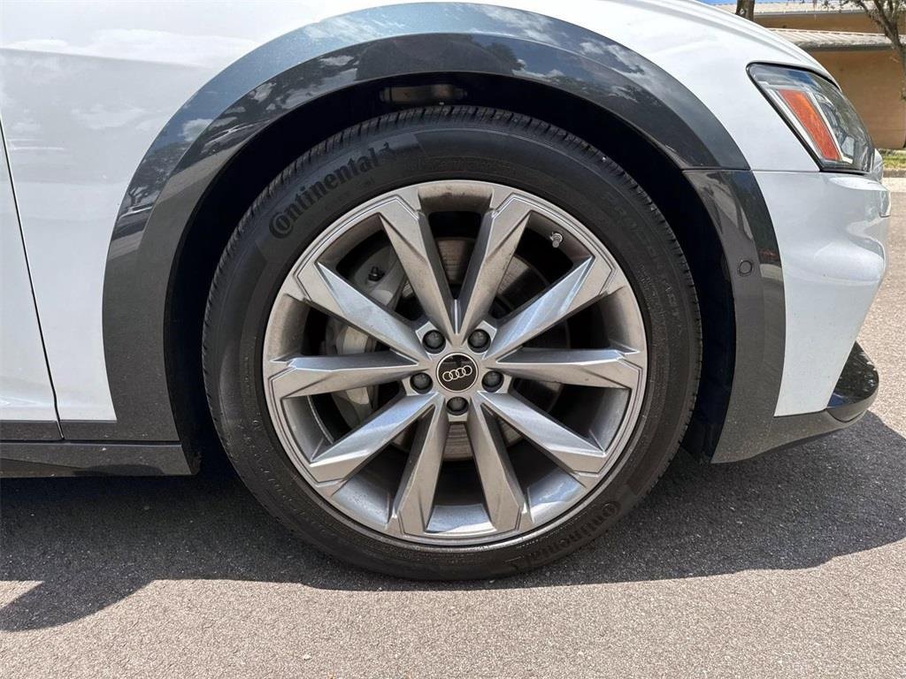 Used 2024 Audi A6 Premium Plus w/ Executive Package image 9