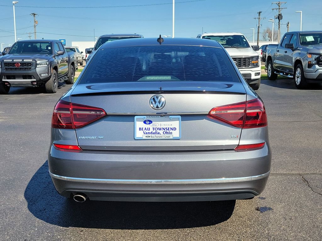Used 2017 Volkswagen Passat 1.8T SE image 5