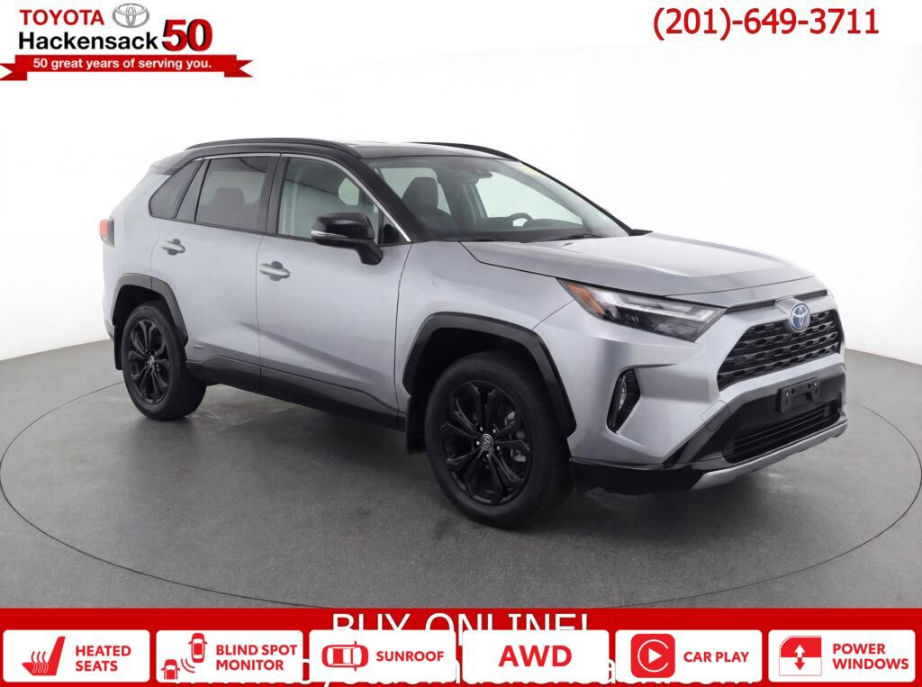 Used 2022 Toyota RAV4 XSE image 1