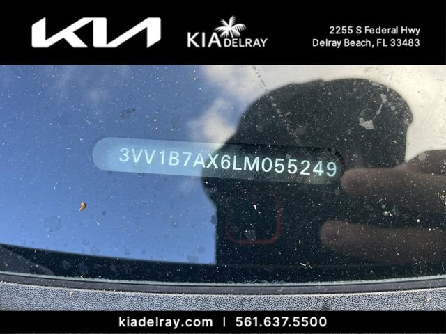 Used 2020 Volkswagen Tiguan S image 5