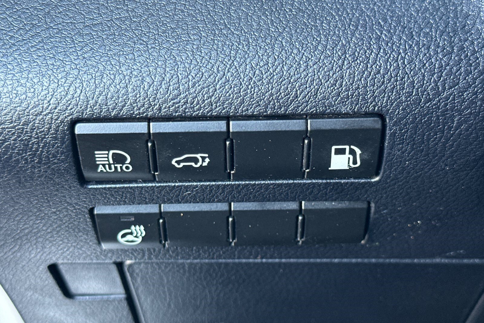 Used 2018 Lexus RX 450hL Premium w/ Premium Package image 38