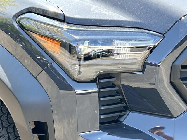 Used 2024 Toyota Tacoma TRD Off-Road image 10
