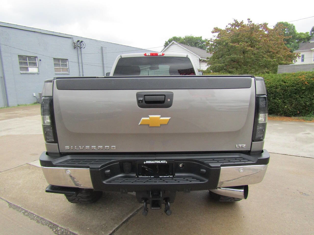 Used 2012 Chevrolet Silverado 2500 LTZ w/ LTZ Plus Package image 3