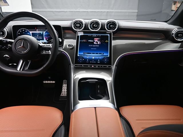 Used 2025 Mercedes-Benz GLC 300 image 9