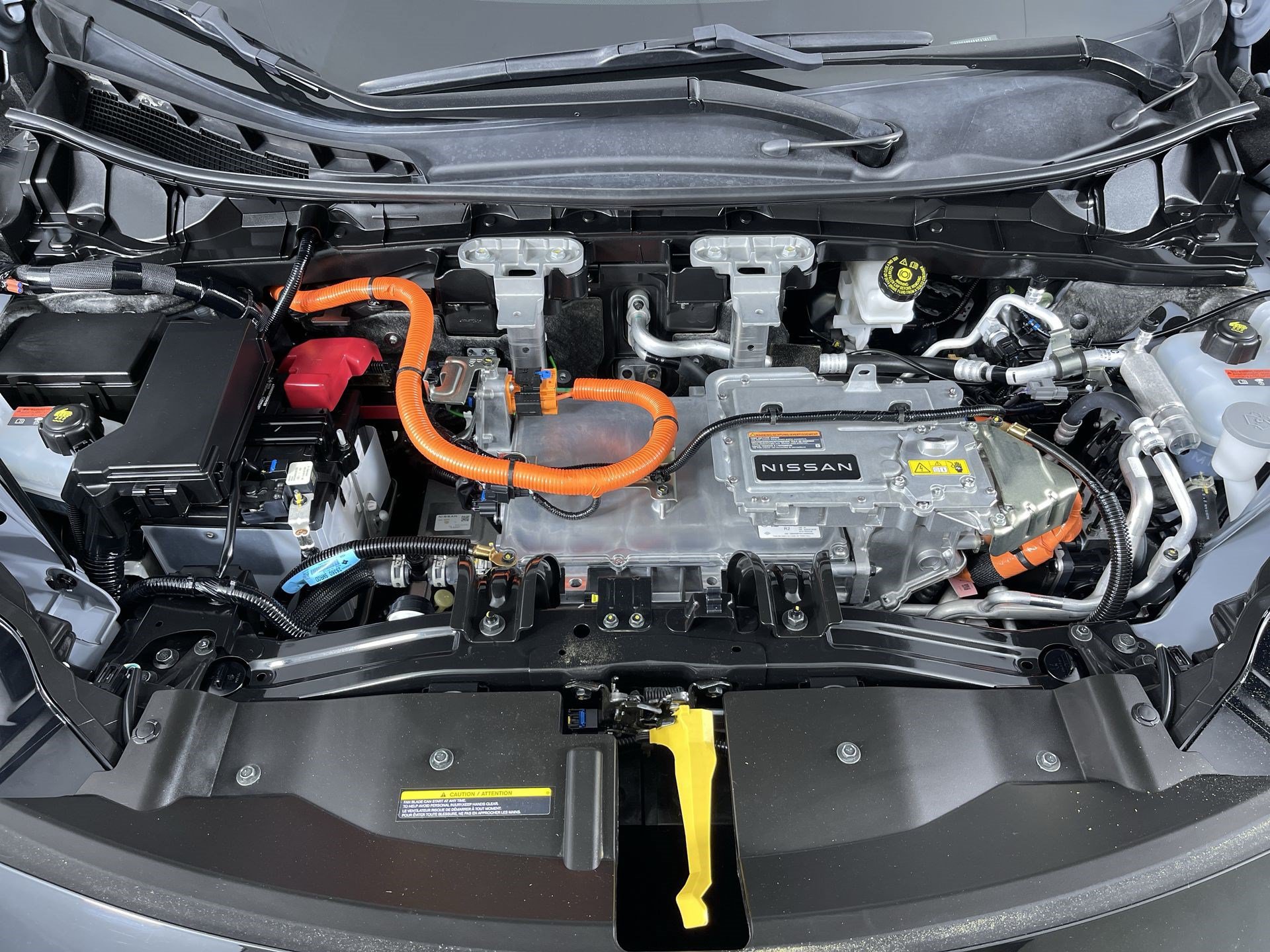 Certified 2024 Nissan Ariya AWD image 28