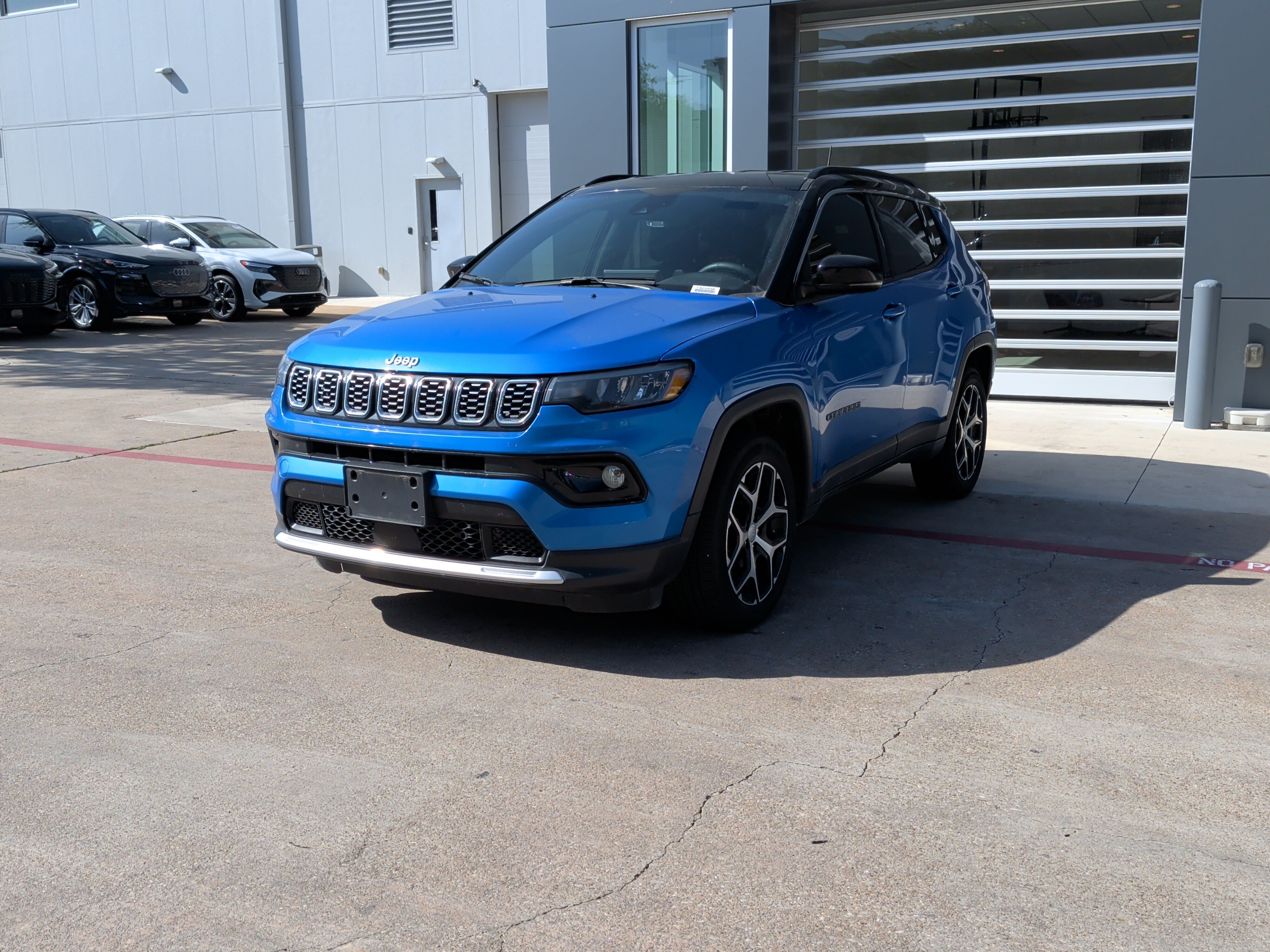 Used 2024 Jeep Compass Limited AWD/4WD image 5