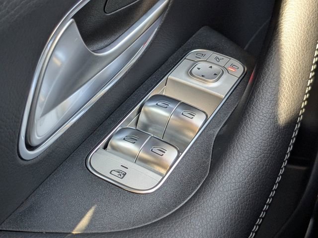 Used 2025 Mercedes-Benz GLE 350 4MATIC image 26