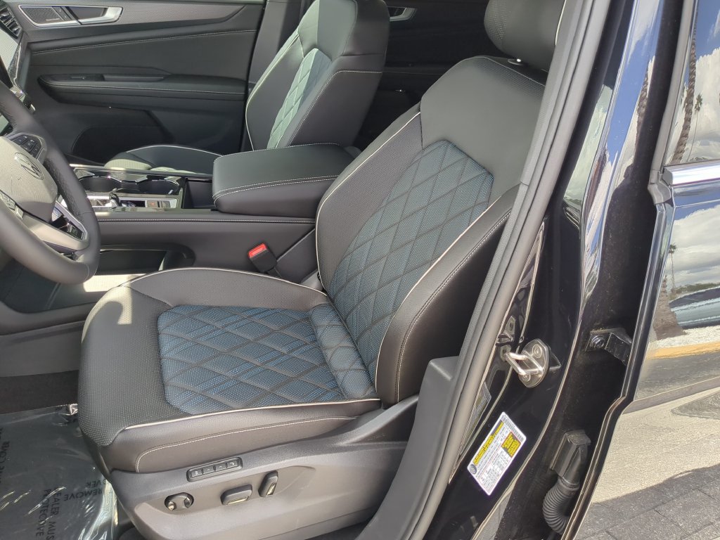 New 2026 Volkswagen Atlas Cross Sport SEL Premium R-Line AWD/4WD image 20