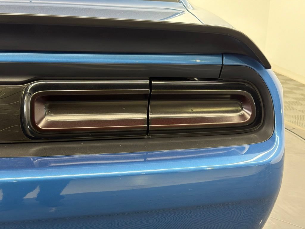 Used 2022 Dodge Challenger R/T Scat Pack RWD image 14