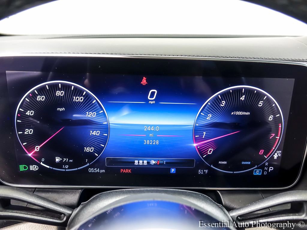 Used 2023 Mercedes-Benz GLC 300 4MATIC w/ Exclusive Trim Package image 14