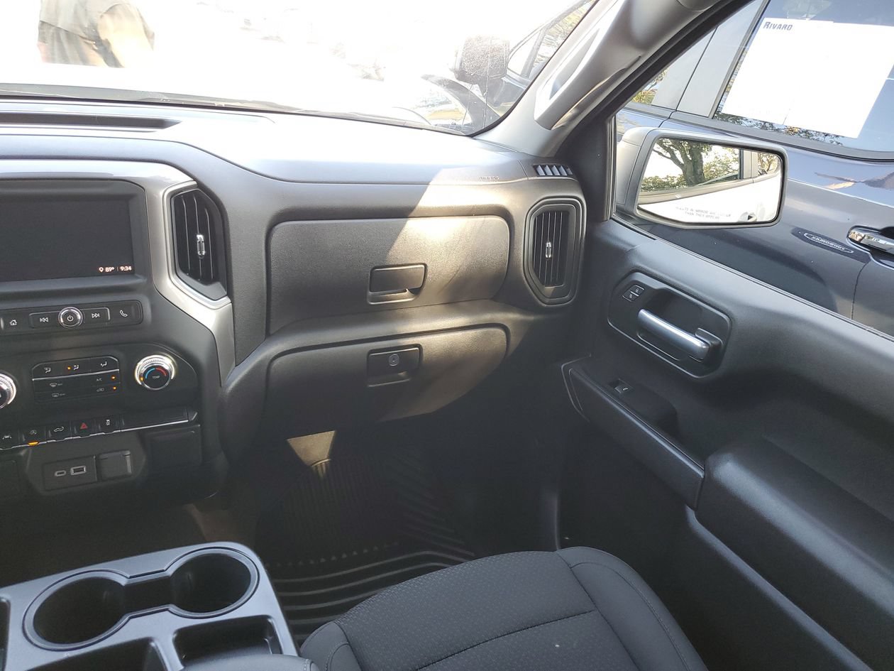 Used 2026 GMC Sierra 1500 Pro w/ Graphite Edition AWD/4WD image 14