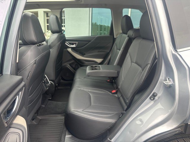 Certified 2024 Subaru Forester Limited w/ Convenience Package AWD/4WD image 35