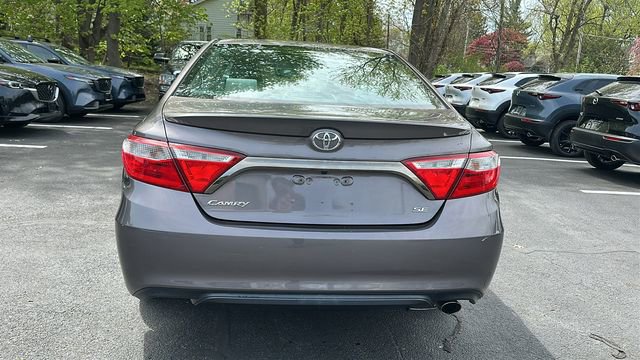 Used 2015 Toyota Camry SE FWD image 7