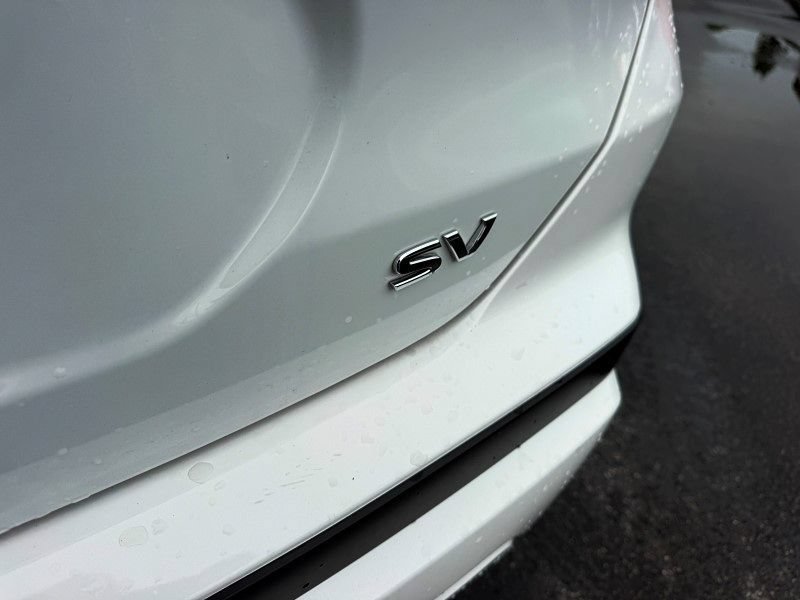 Used 2024 Nissan Kicks SV FWD image 31