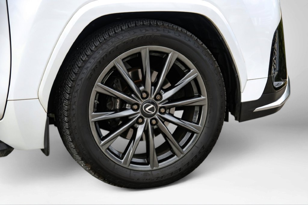 Used 2024 Lexus LX 600 F Sport AWD/4WD image 70