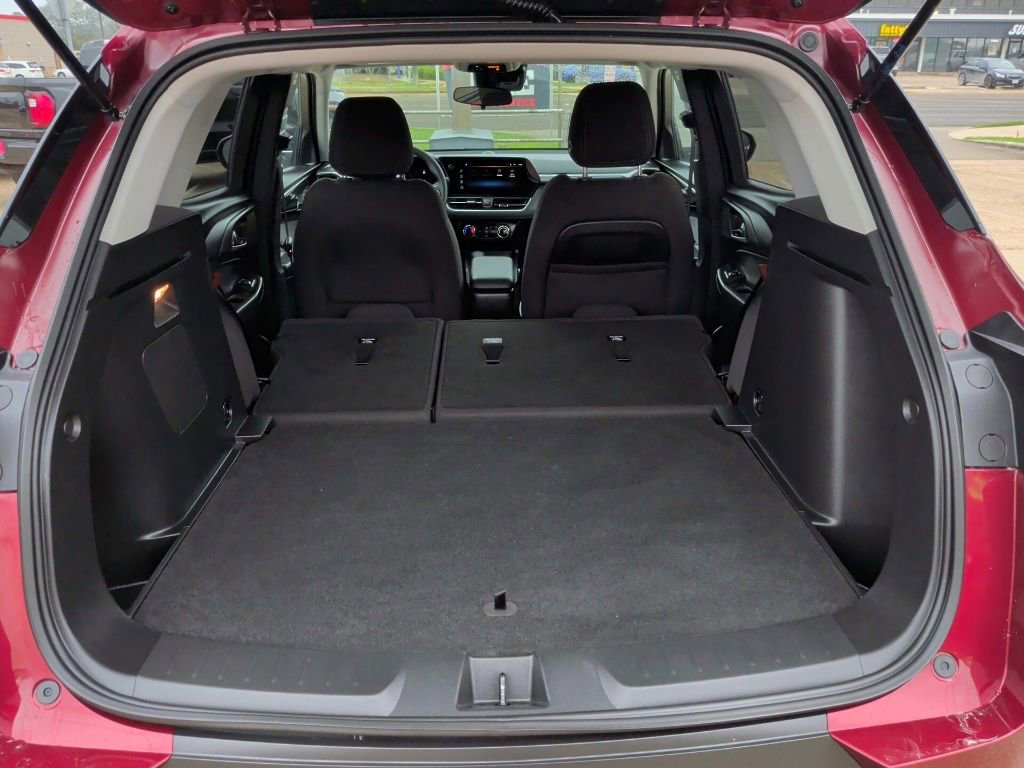 Used 2024 Chevrolet TrailBlazer LS w/ LS Convenience Package image 34