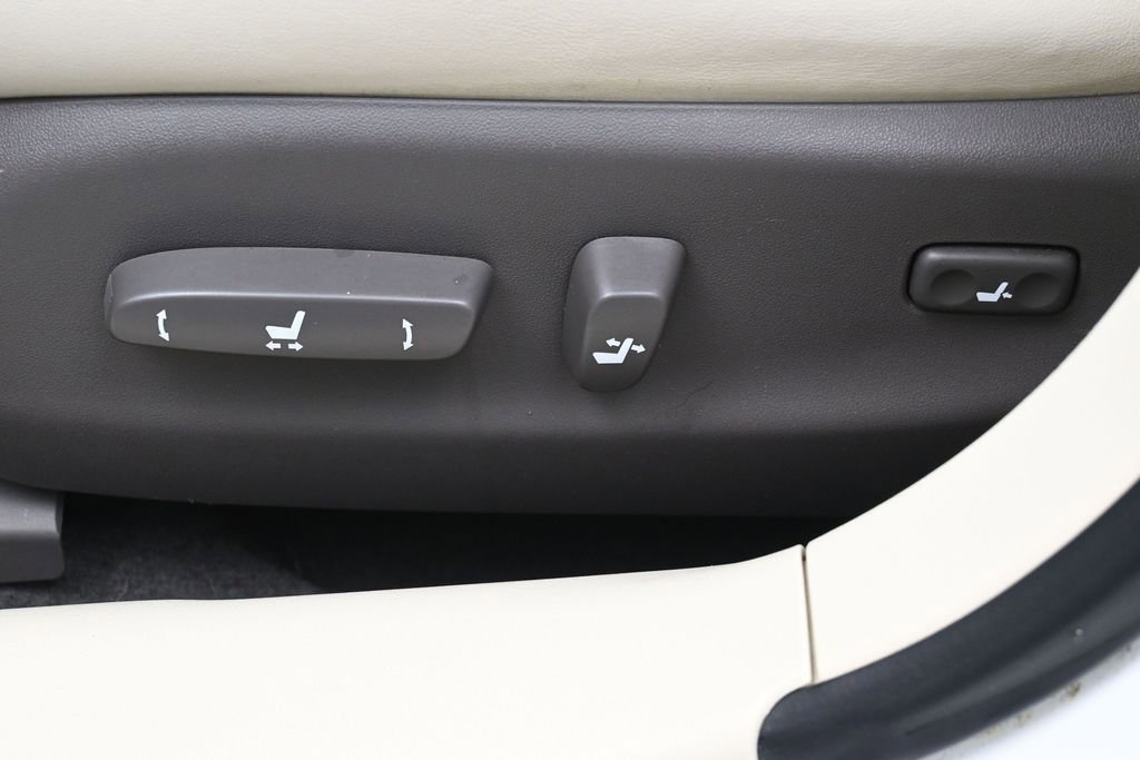 Used 2012 Lexus IS 250 AWD w/ Luxury Plus Value Edition image 10