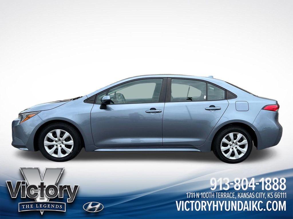 Used 2024 Toyota Corolla LE FWD video 2
