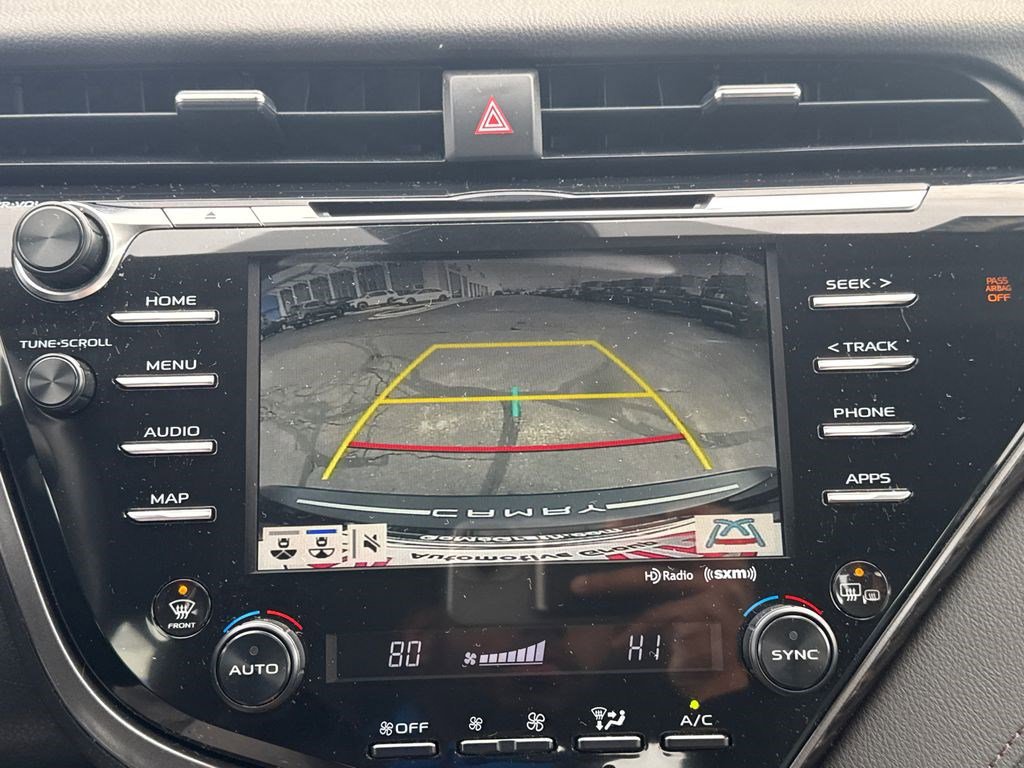 Used 2020 Toyota Camry XLE FWD image 29
