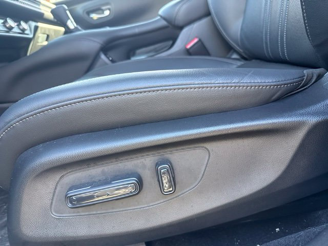 Used 2024 Honda HR-V EX-L image 9