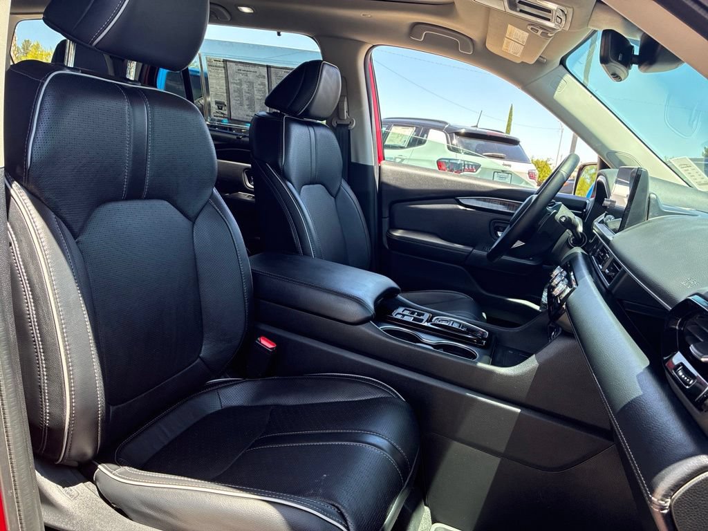 Certified 2024 Honda Pilot Elite image 13