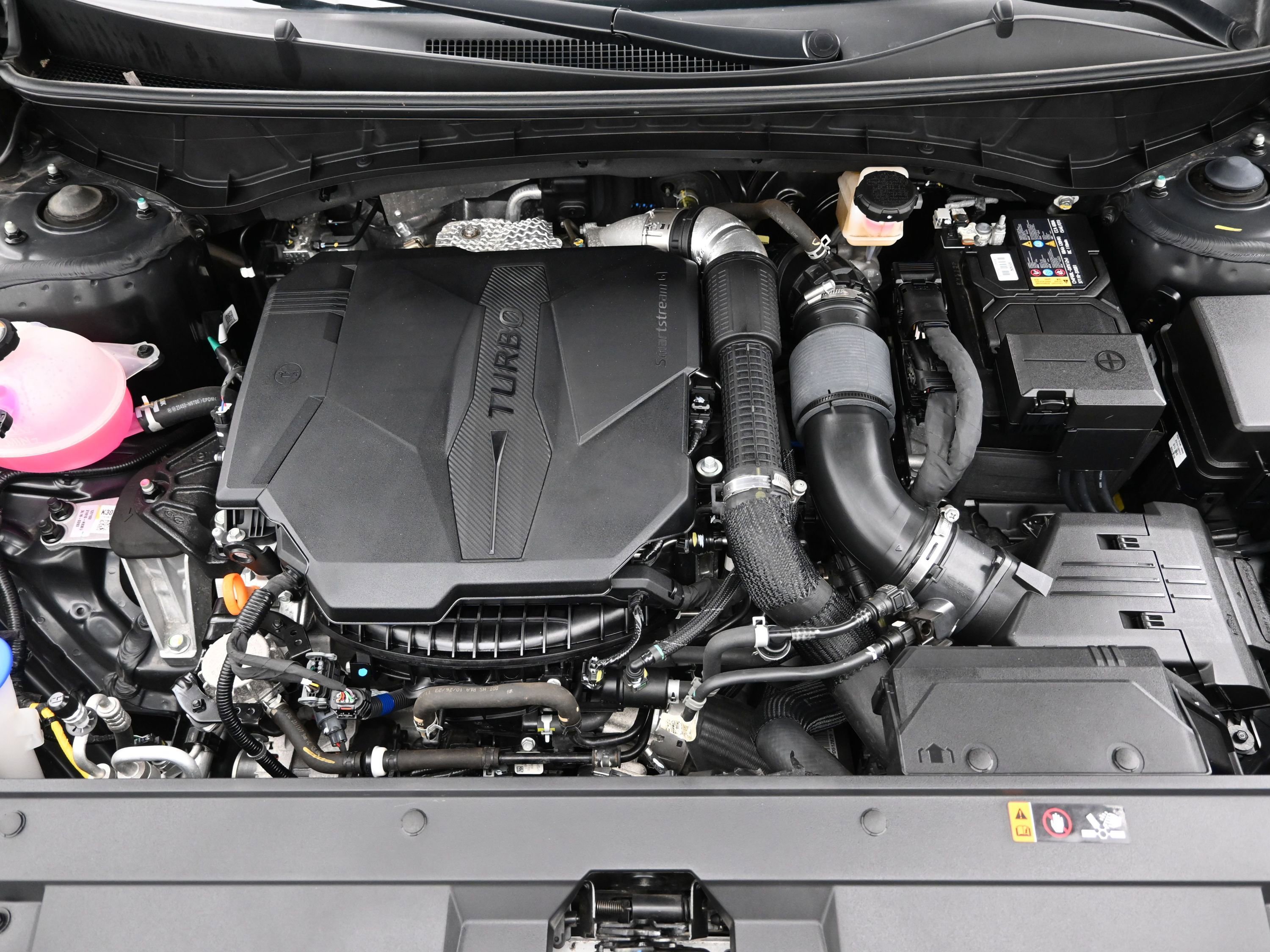 Certified 2024 Hyundai Santa Cruz Night image 28