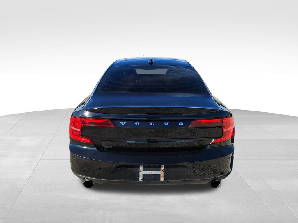 Used 2019 Volvo S90 T5 Momentum image 6